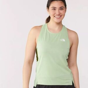 NWT Women's M The North Face Flash Dry Sunriser Tank Top Tee Sage/Forest $45 K68